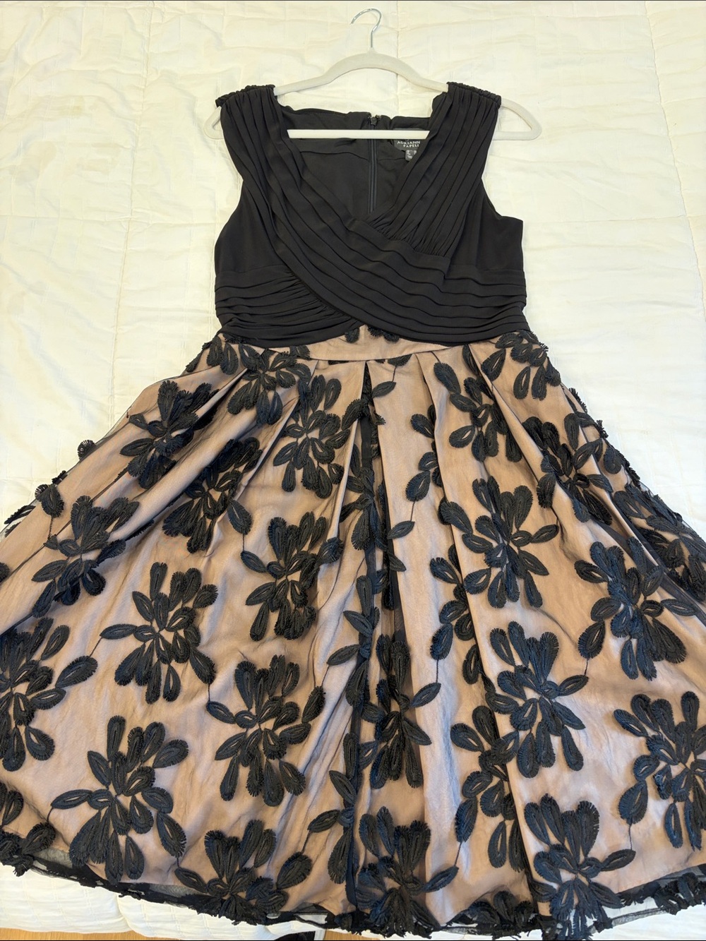 NWT, Adrianna Papell Portrait Bodice Dress